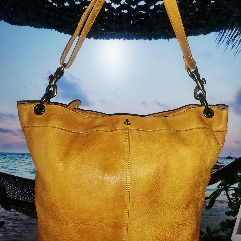 HARBOUR 2ND Mustard Shoulder Bag - Picture 2 of 15
